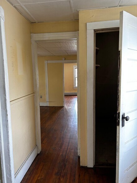 Building Photo - 59 Price St