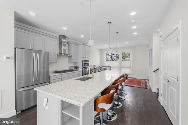Building Photo - 428 Stabler Ln