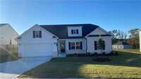 Building Photo - 1222 Lyndhurst Ln