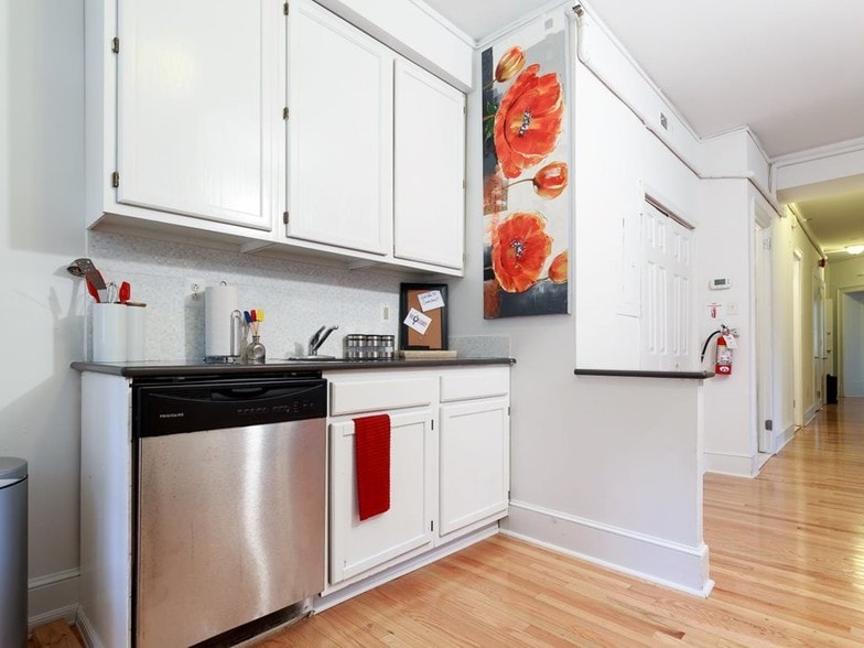 6301 Overbrook Ave Philadelphia PA 19151 Apartment Finder