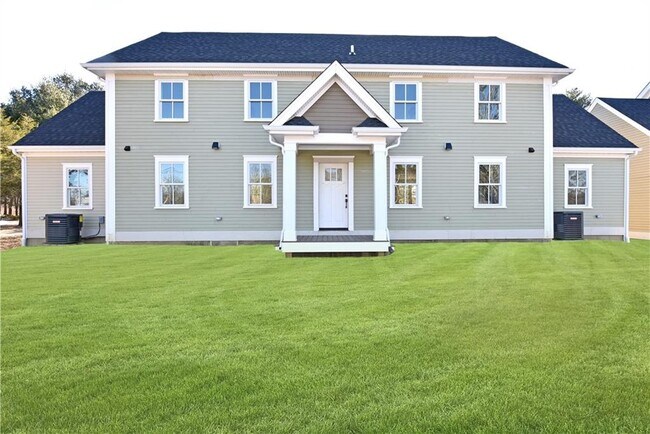 Building Photo - 6 Maple Lake Farm Rd