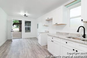 Building Photo - 1339 Schley Ave