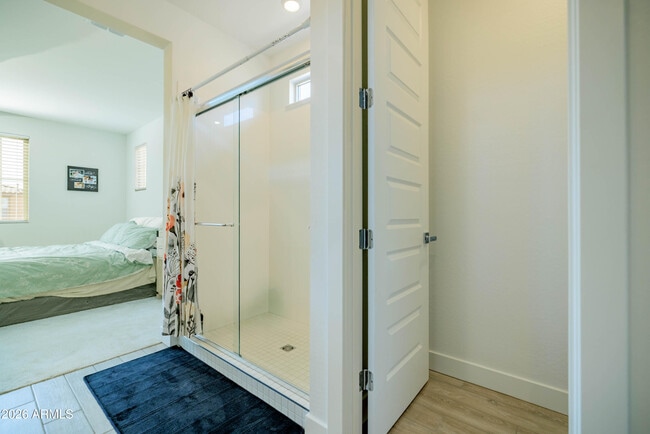 Building Photo - 21513 E Sparrow Dr