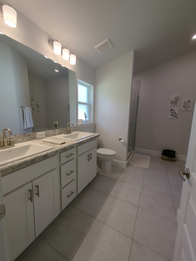Building Photo - 980 Ibis Cir