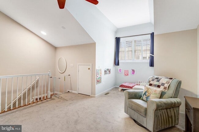 Building Photo - 1505 N Colonial Terrace