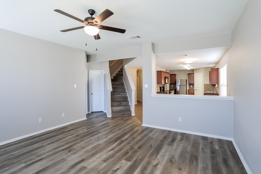 Building Photo - 1420 N Houston St