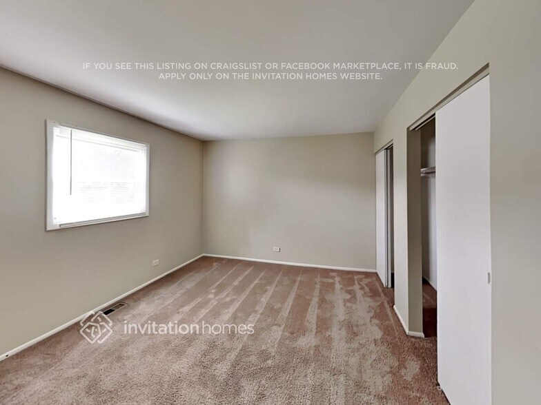 Building Photo - 6899 Meadowbrook Ln