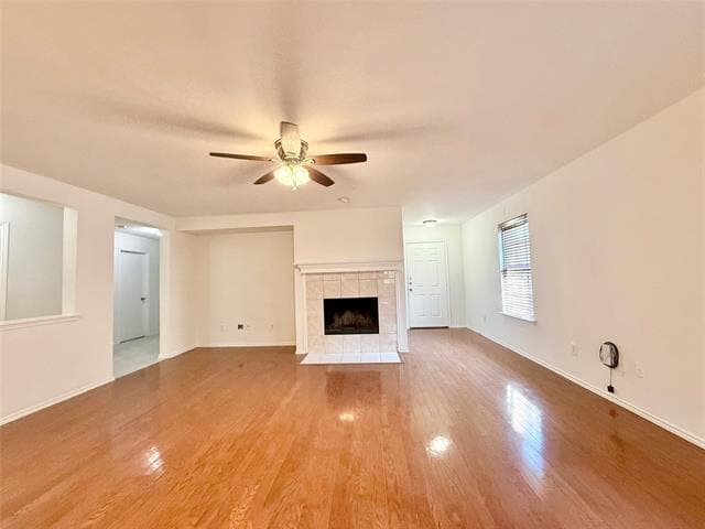 Building Photo - 2135 Van Zandt Dr