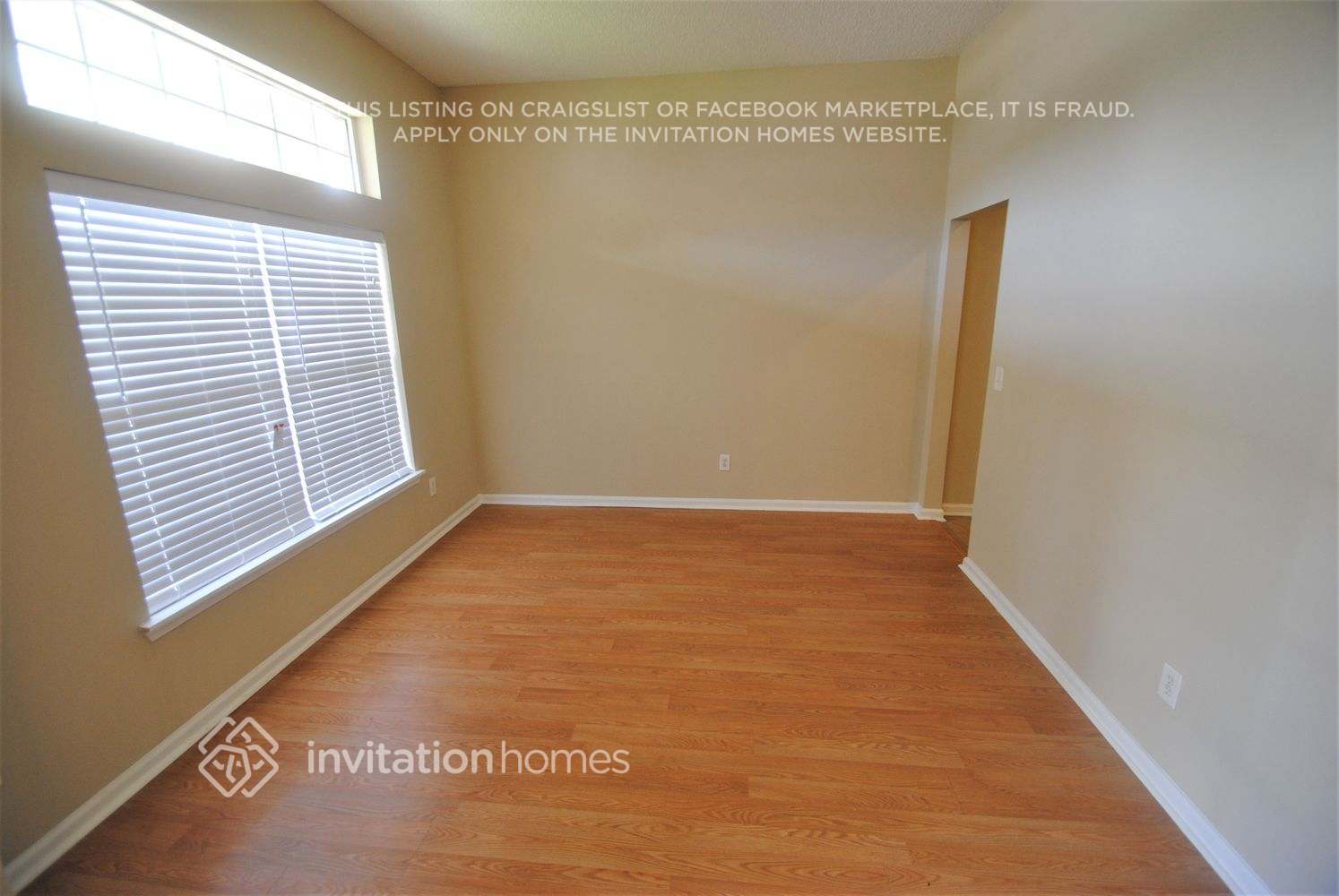 Building Photo - 11275 Chertsey Ln