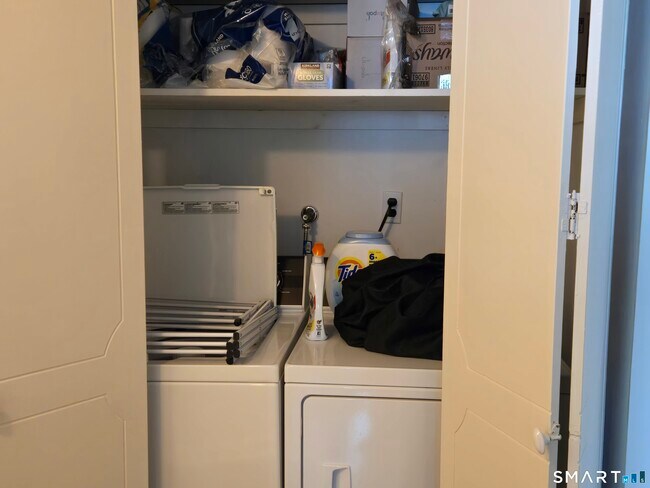 Building Photo - 1 Strawberry Hill Ave