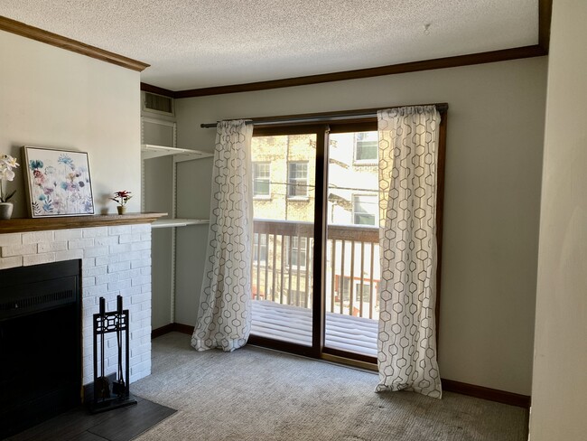 Living room with balcony - 1720 3rd Ave S