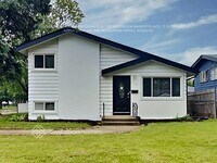 Building Photo - 513 N Addison Rd