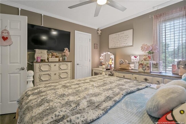 Building Photo - 3351 Galleria Dr