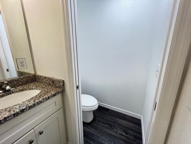 Building Photo - AWESOME 3 BD/2BA Home in Ocklawaha!!!