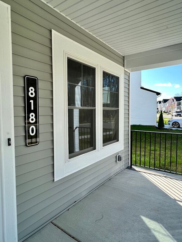 Building Photo - 8180 Lyman Ct