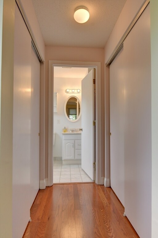 Building Photo - 15 Bower Rd