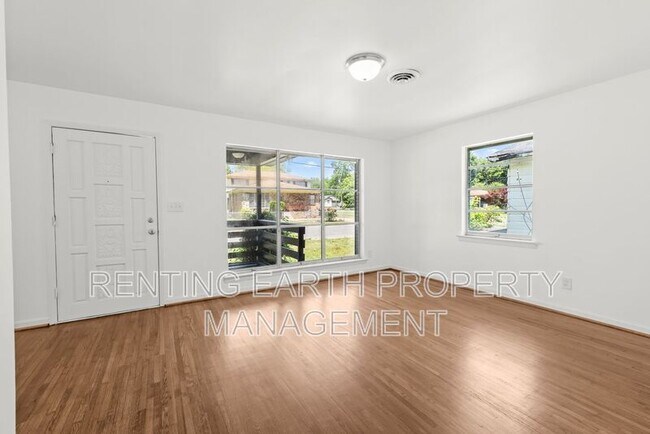 Building Photo - 6109 Blocton Ave