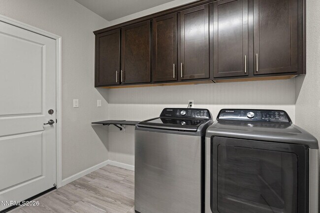 Building Photo - 7230 Treeline Ct