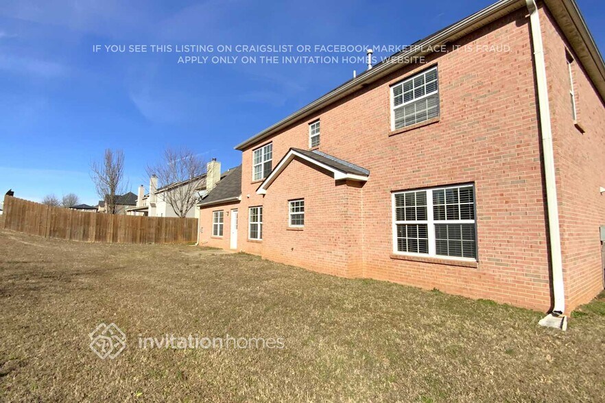 Building Photo - 937 Parkside Pl Ave