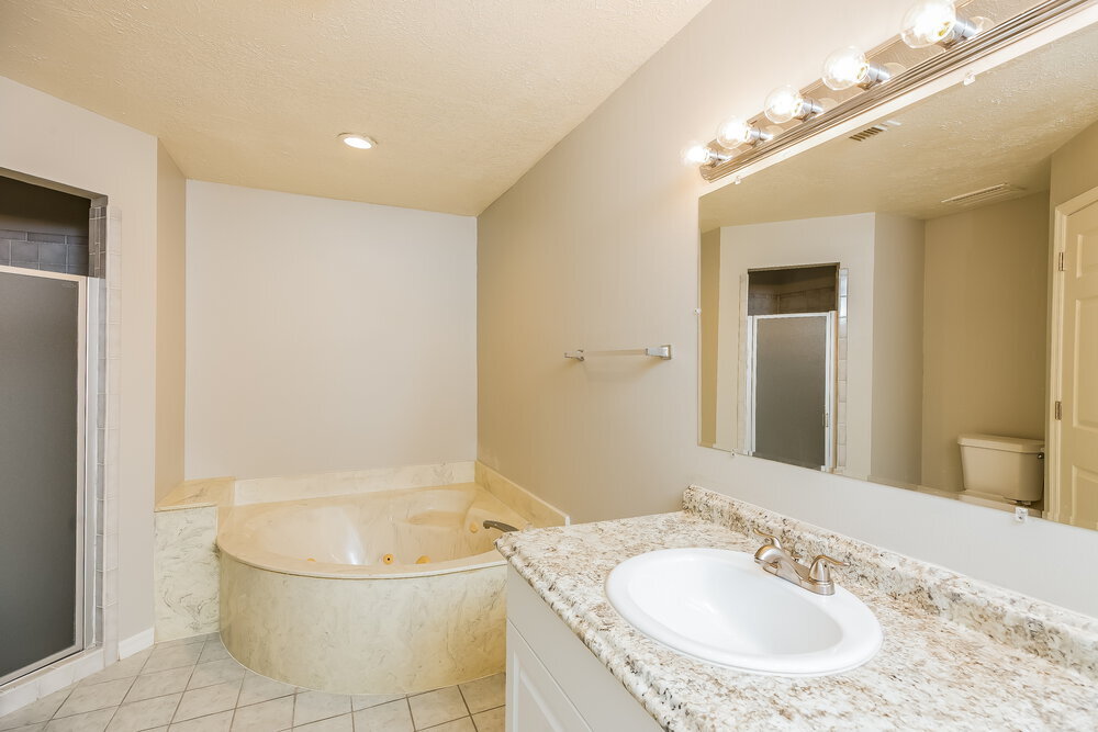 Building Photo - 4791 Placid Cir