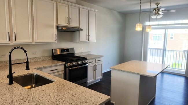 Building Photo - 4444 Monroe Ct