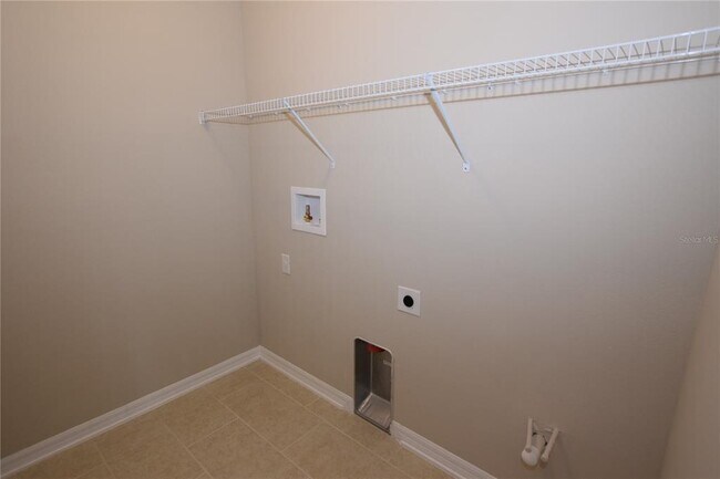 Building Photo - 8019 Jeremy Joseph Aly