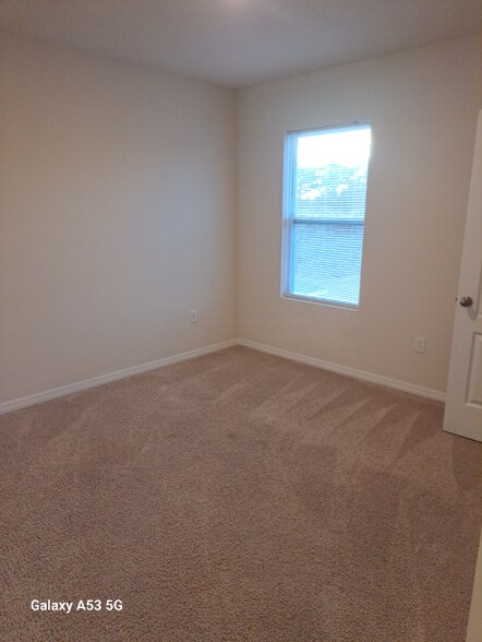 Building Photo - 5331 Timberland Ave