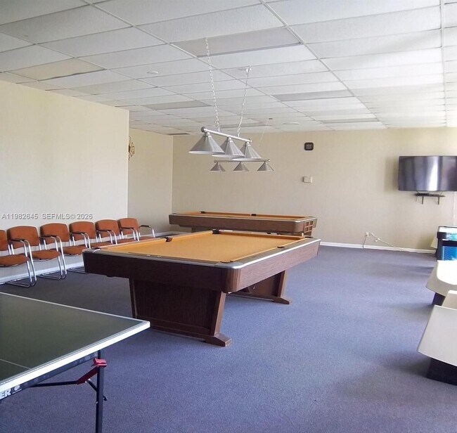 Building Photo - 3751 Environ Blvd