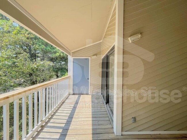 Building Photo - 2325 Sea Shell Rd