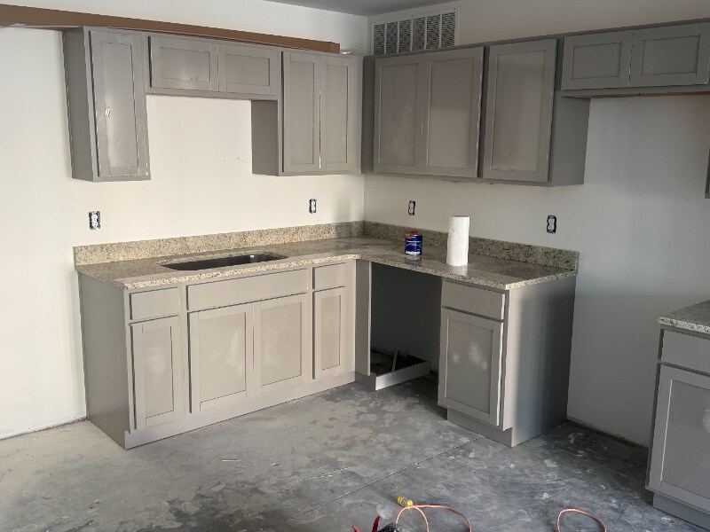 Building Photo - 1315 Cedar Ln