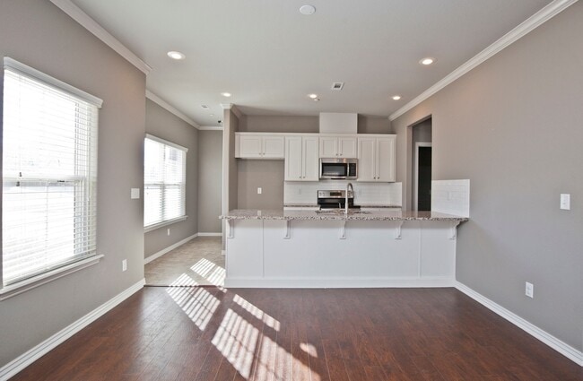 Building Photo - 3858 Williams Cove