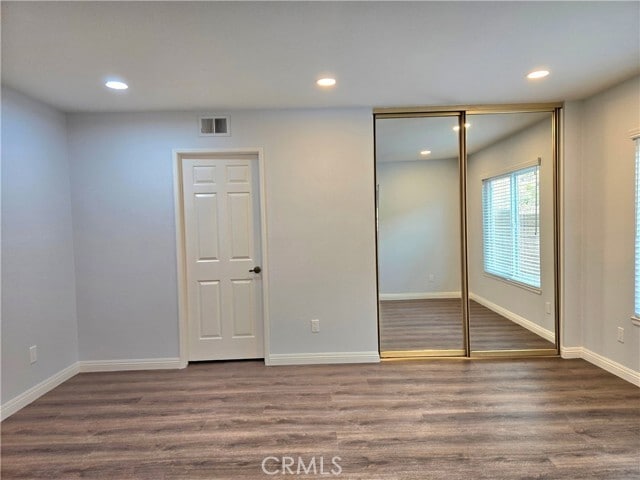 Building Photo - 2173 Seaview Dr