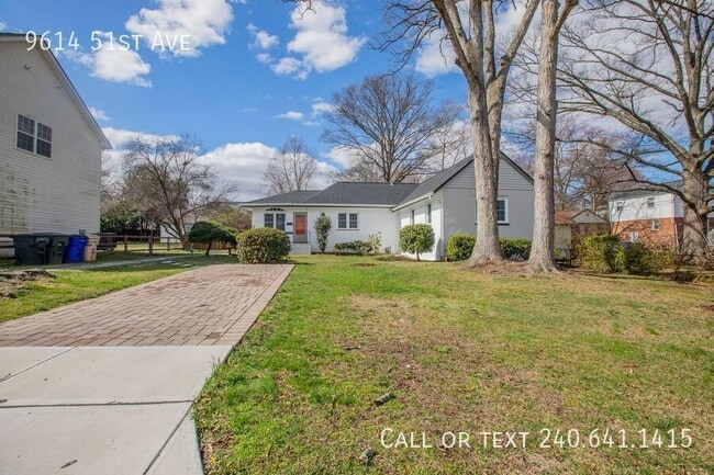 Building Photo - 9614 51st Ave
