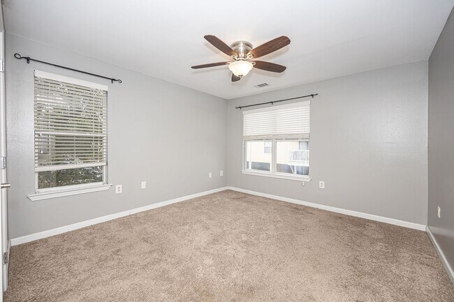 Building Photo - Harbor Landing rental with boat slip, great amenities, and a gated waterfront community lifestyle.