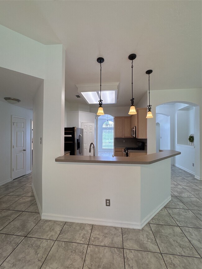 Building Photo - 3210 Woodcreek Glen Ln