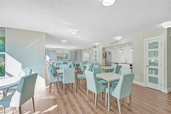 Building Photo - 5200 N Ocean Blvd