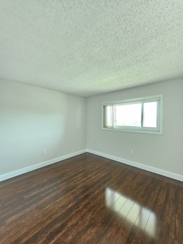 Building Photo - 4595 Chancellor St NE