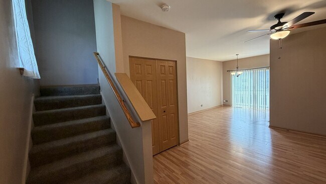 Building Photo - 1508 Cambria Dr