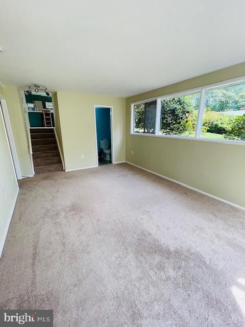 Building Photo - 5900 King James Dr