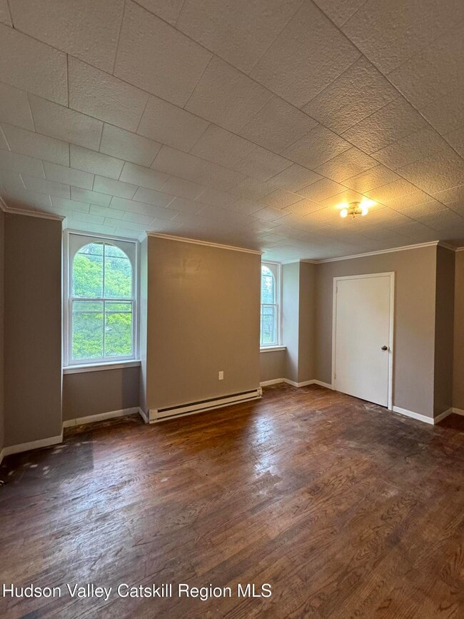 Building Photo - 235-237 Jefferson Heights