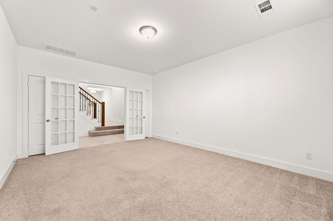 Building Photo - 2205 Southwick Dr