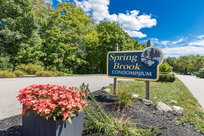 Building Photo - 608 Springbrook Cir