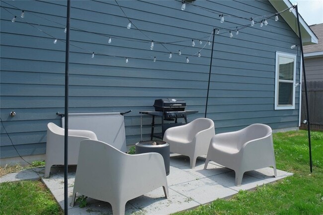 Building Photo - 3424 Lodgepole Dr