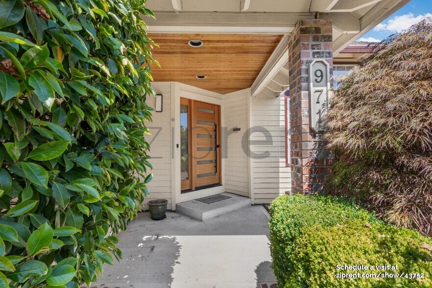 Building Photo - 971 NW 162nd Terrace