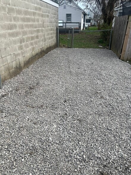 Gravel on Side of Garage - 1552 Manchester Ave
