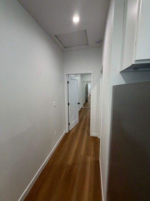 Building Photo - 1307 W 96th St