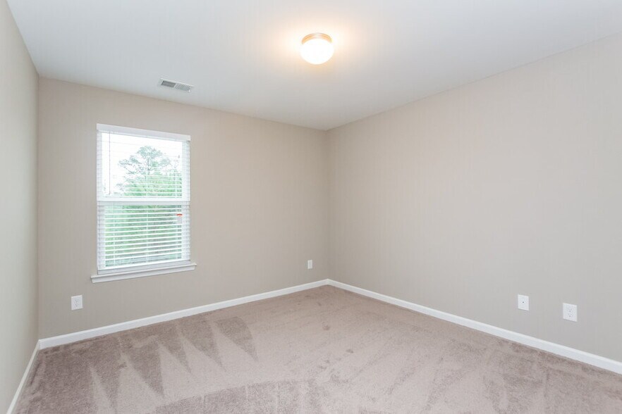 Building Photo - 103 Archer Ct