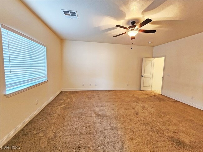 Building Photo - 4920 Honey Locust Dr