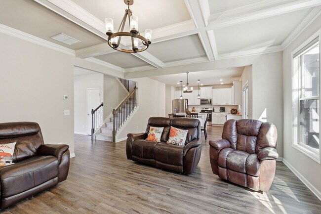 Building Photo - 3247 Hawthorne Path