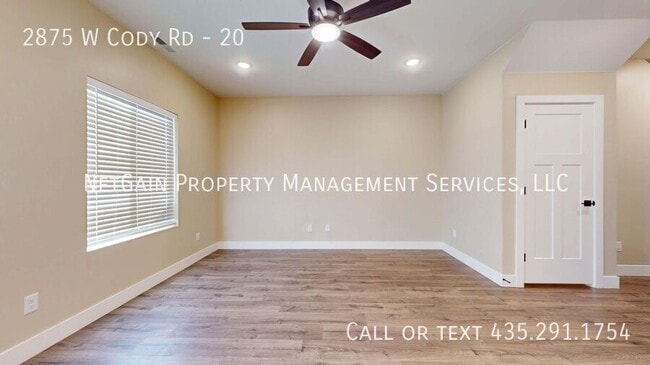 Building Photo - 2875 W Cody Dr